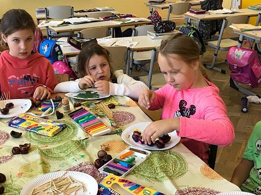 Grafika #1: Skarby jesieni