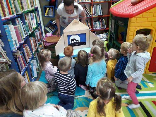 Grafika #16: Wycieczka do Biblioteki Miejskiej w Lęborku