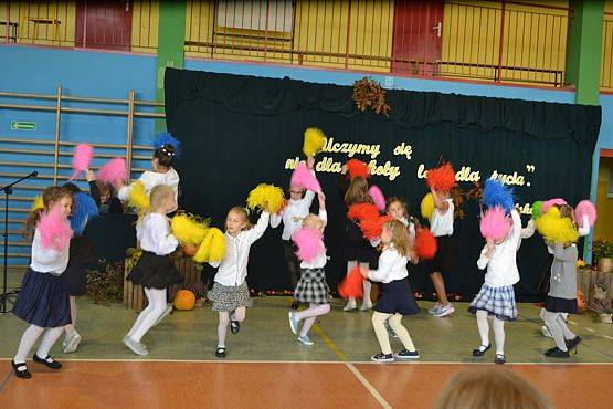 Grafika #32: Uczymy się nie dla szkoły lecz dla życia.