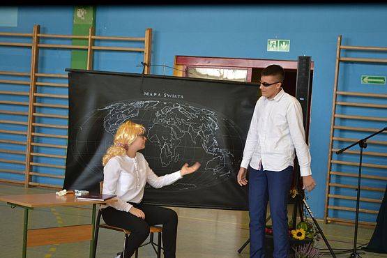 Grafika #46: Uczymy się nie dla szkoły lecz dla życia.