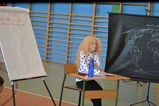 Grafika #51: Uczymy się nie dla szkoły lecz dla życia.