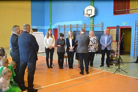 Grafika #78: Uczymy się nie dla szkoły lecz dla życia.