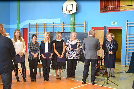 Grafika #80: Uczymy się nie dla szkoły lecz dla życia.