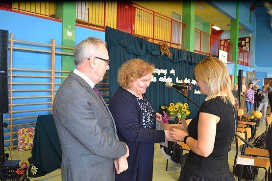 Grafika #83: Uczymy się nie dla szkoły lecz dla życia.