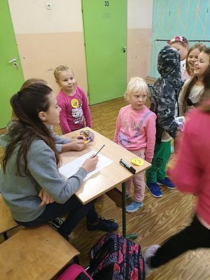 Grafika #9: Światowy Dzień Uśmiechu