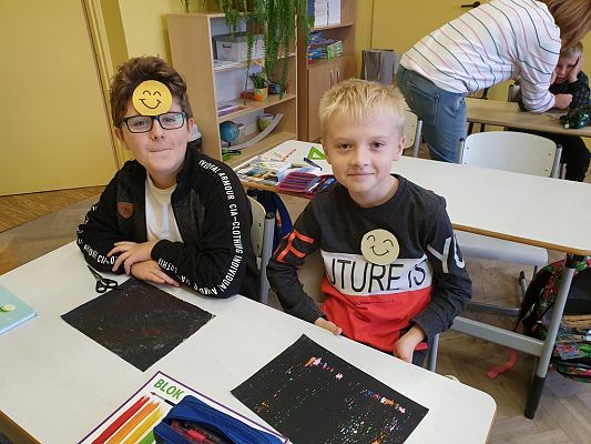 Grafika #11: Światowy Dzień Uśmiechu