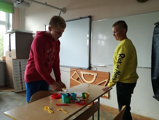 Grafika #0: Zajęcia z Wychowania do życia w rodzinie