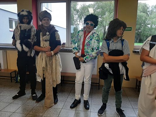 Grafika #5: "Dzień Chłopaka w naszej szkole"