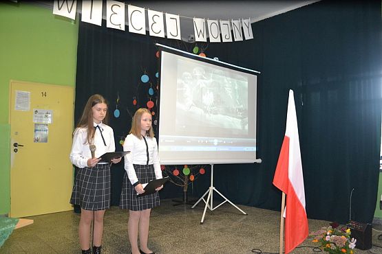 Grafika #5: NIGDY WIĘCEJ WOJNY