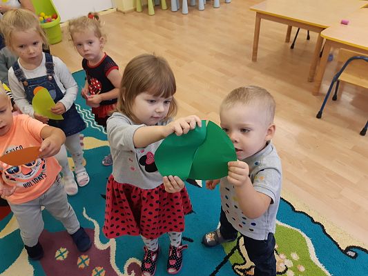 Grafika #5: Dzień kropki w przedszkolu