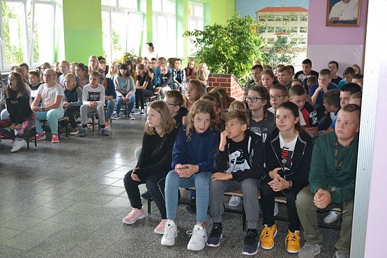 Grafika #2: SPOTKANIE Z DZIELNICOWYM