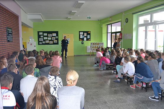 Grafika #6: SPOTKANIE Z DZIELNICOWYM