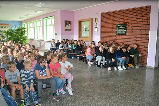 Grafika #9: SPOTKANIE Z DZIELNICOWYM