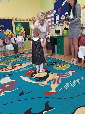 Grafika #18: ,,Bo wakacji nadszedł czas()"