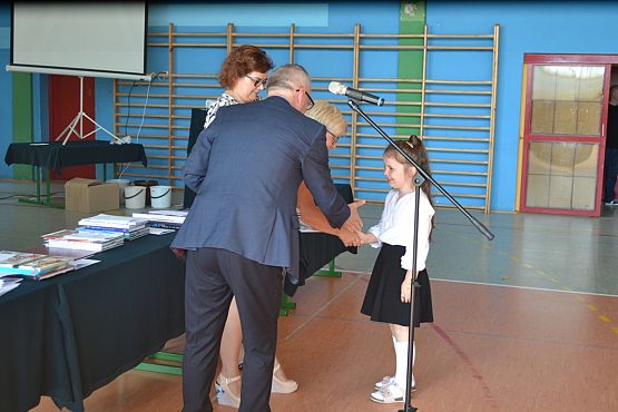 Grafika #18: Zakończenie roku szkolnego 2018/2019