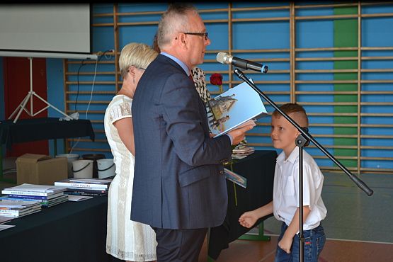 Grafika #21: Zakończenie roku szkolnego 2018/2019