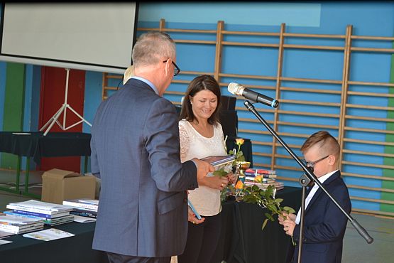 Grafika #26: Zakończenie roku szkolnego 2018/2019