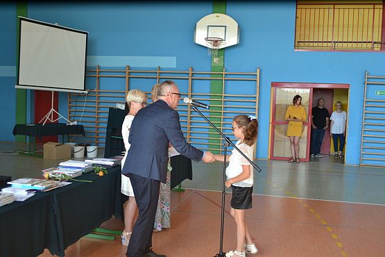 Grafika #34: Zakończenie roku szkolnego 2018/2019