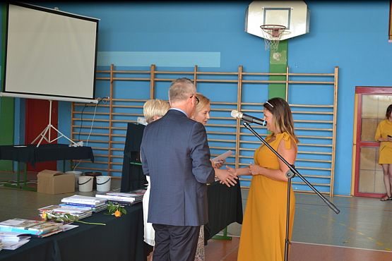 Grafika #35: Zakończenie roku szkolnego 2018/2019