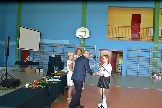 Grafika #64: Zakończenie roku szkolnego 2018/2019