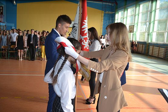 Grafika #1: Pożegnanie Absolwentów