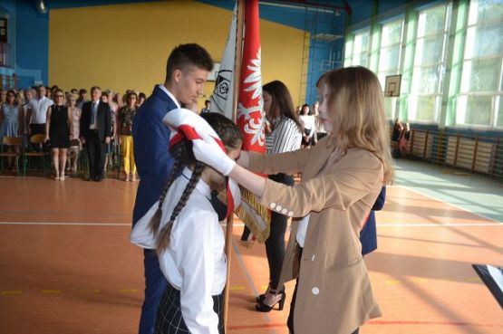 Grafika #5: Pożegnanie Absolwentów