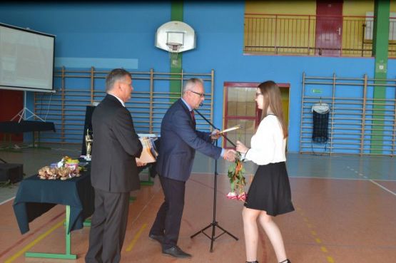 Grafika #29: Pożegnanie Absolwentów