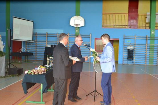 Grafika #30: Pożegnanie Absolwentów