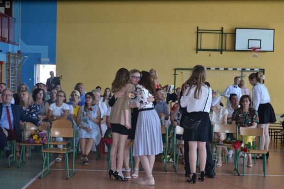 Grafika #47: Pożegnanie Absolwentów