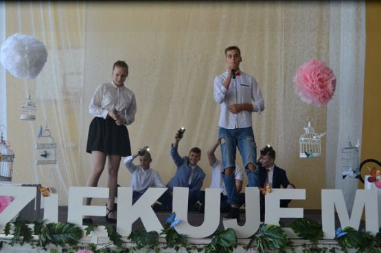 Grafika #48: Pożegnanie Absolwentów