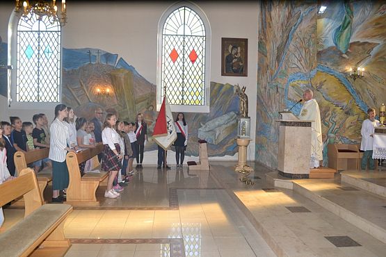 Grafika #2: MSZA ŚWIĘTA NA ZAKOŃCZENIE ROKU SZKOLNEGO 2018/2019