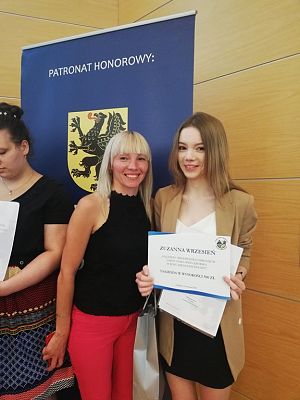 Grafika #3:  Najlepszy absolwent gimnazjum "