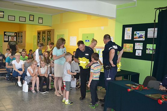 Grafika #17: Uroczyste podziękowanie policjantom z Komendy Powiatowej Policji w Lęborku