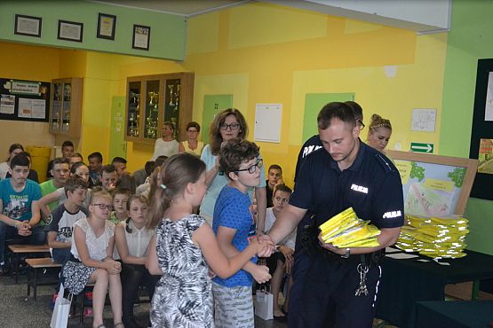 Grafika #19: Uroczyste podziękowanie policjantom z Komendy Powiatowej Policji w Lęborku