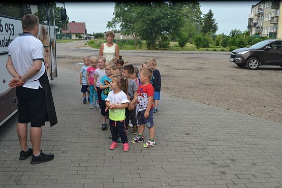 Grafika #20: Czekoladowy Autobus