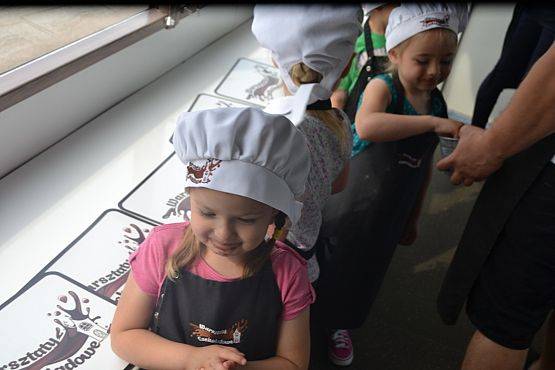 Grafika #39: Czekoladowy Autobus