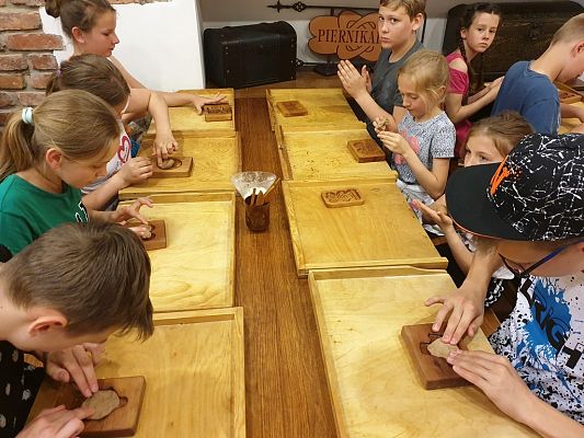 Grafika #1: Tam, gdzie Kopernik się urodził… - uczniowie naszej szkoły w Toruniu