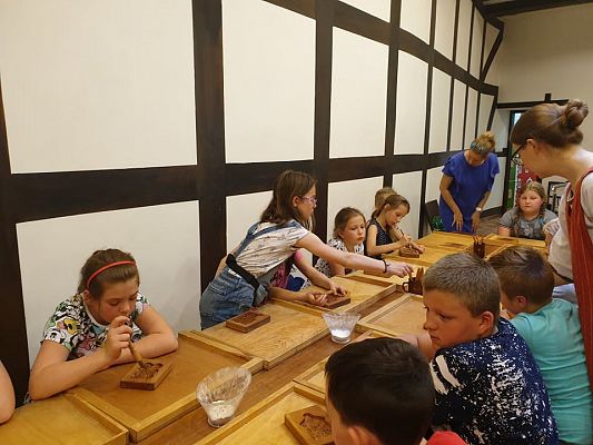 Grafika #10: Tam, gdzie Kopernik się urodził… - uczniowie naszej szkoły w Toruniu