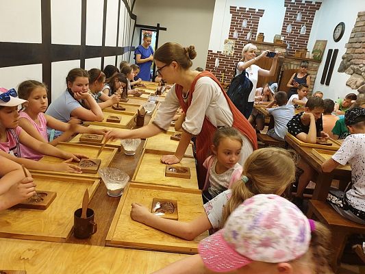 Grafika #15: Tam, gdzie Kopernik się urodził… - uczniowie naszej szkoły w Toruniu