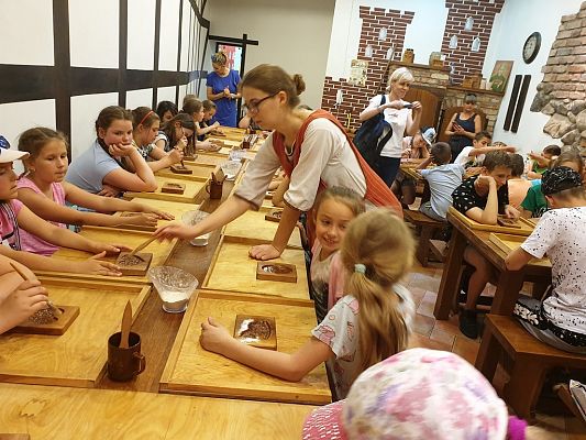 Grafika #44: Tam, gdzie Kopernik się urodził… - uczniowie naszej szkoły w Toruniu