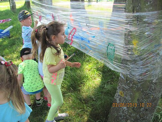 Grafika #4: Dzień Dziecka w przedszkolu