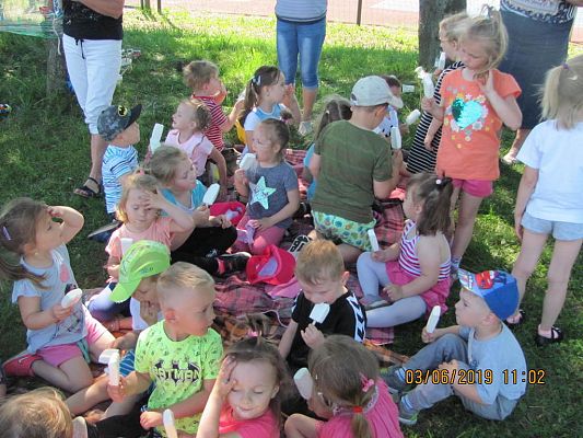 Grafika #22: Dzień Dziecka w przedszkolu