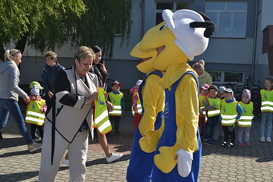 Grafika #10: "Wiosna z Mrówką"