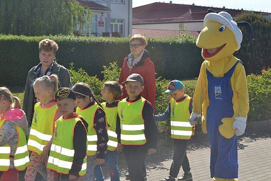 Grafika #23: "Wiosna z Mrówką"