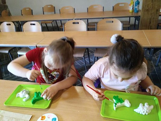 Grafika #14: Wycieczka przedszkolaków do Parku Ewolucji w Sławutówku.