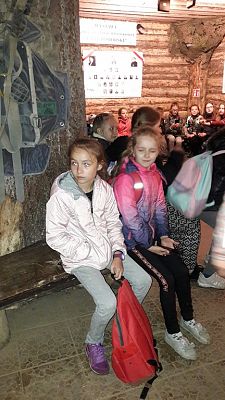 Grafika #9: Wycieczka do Szymbarka