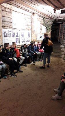 Grafika #12: Wycieczka do Szymbarka