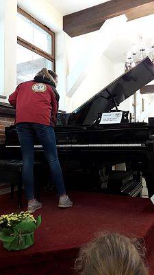 Grafika #28: Wycieczka do Szymbarka