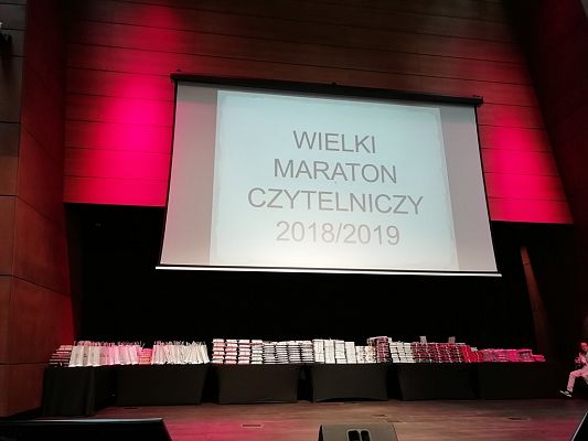 Grafika #8: Wielki Maraton Czytelniczy 2018/2019