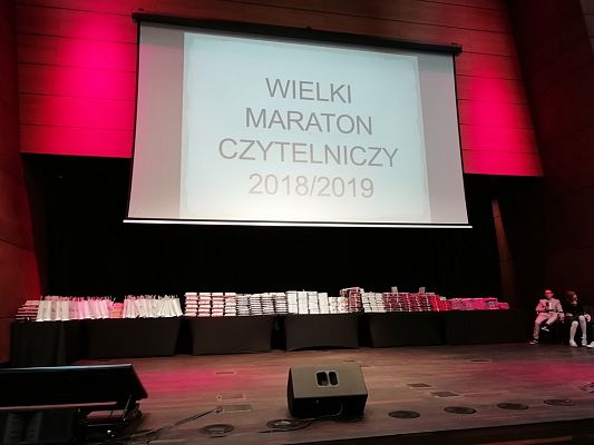 Grafika #11: Wielki Maraton Czytelniczy 2018/2019